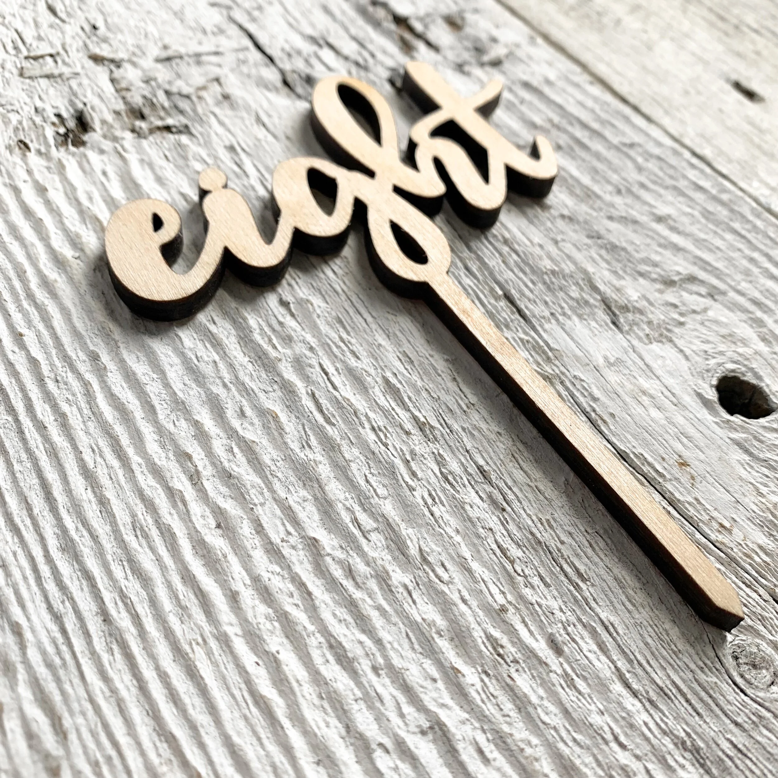 6930FFCC-7E11-404F-8A82-3D17F26237AE