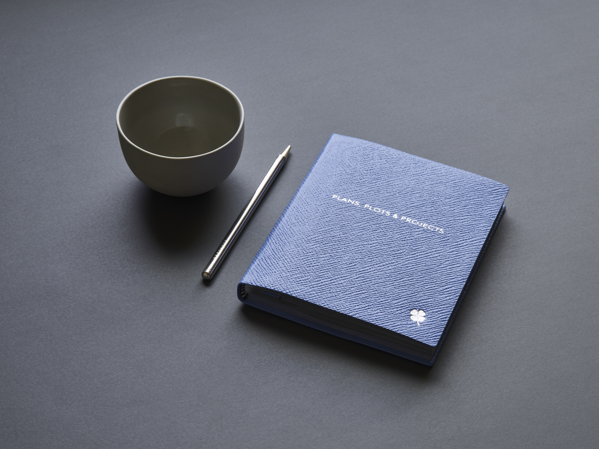 SMYTHSON_SS18_WOMENS_BOOK _2719-2.jpg