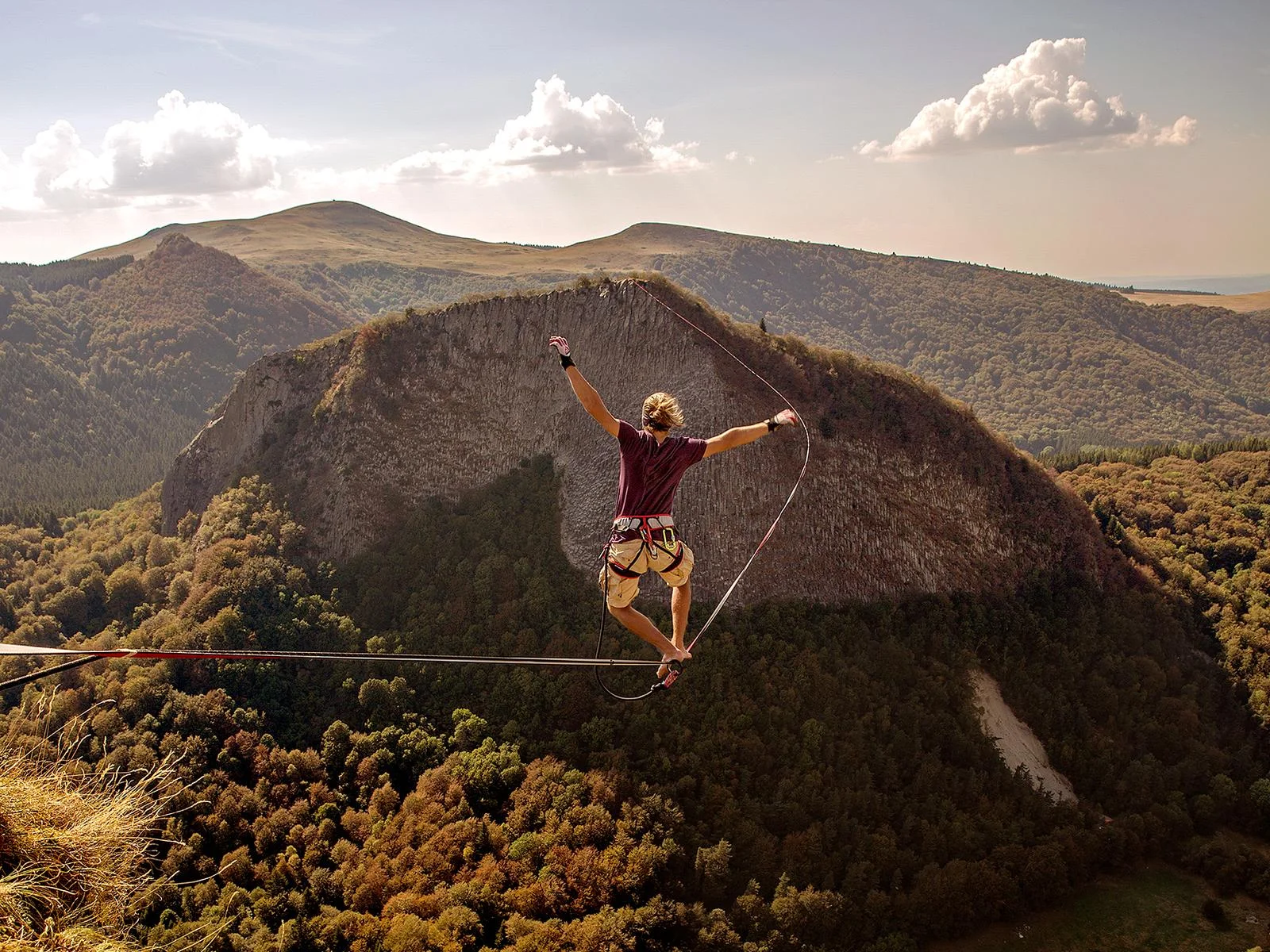 Nylon Slackline record in France 3.jpg
