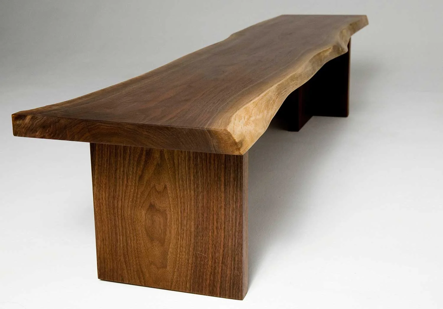wickham-walnut-sinew-bench0-daniel-vera-photo.jpg