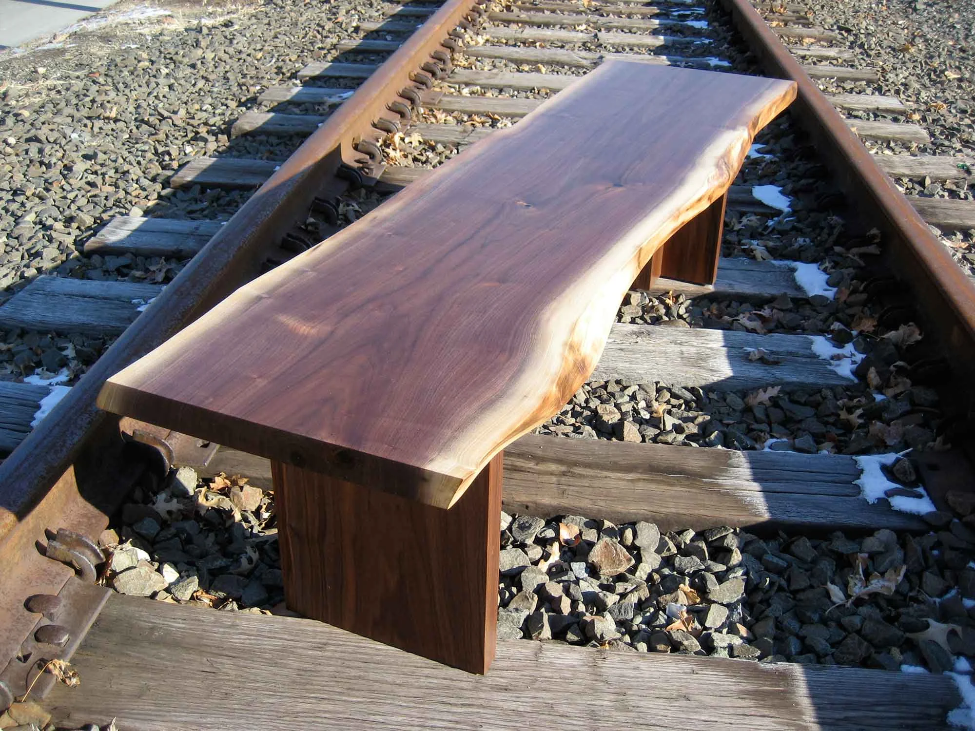 ores-tbase-sinew-bench3.jpg