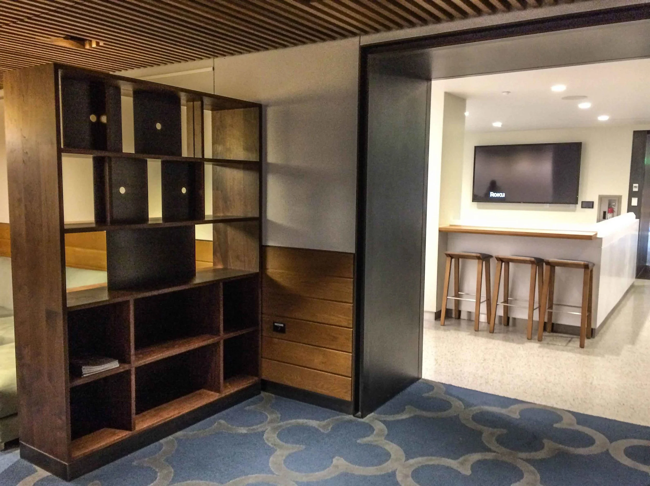 duke-bookcases-3841.jpg