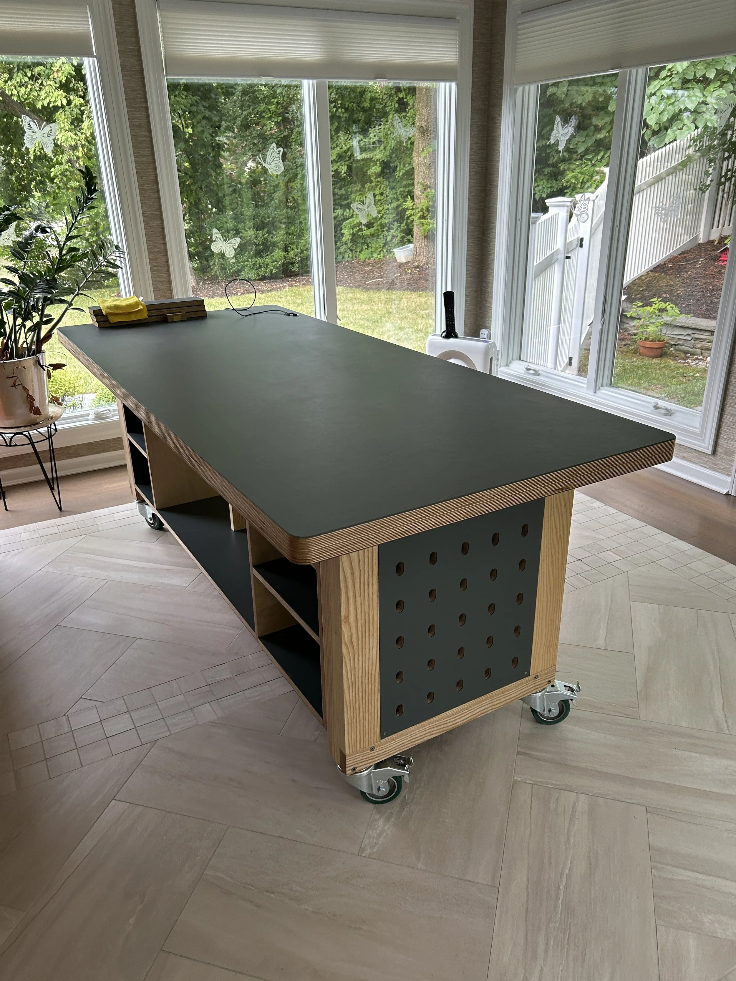 Schramm worktable - 10.JPG