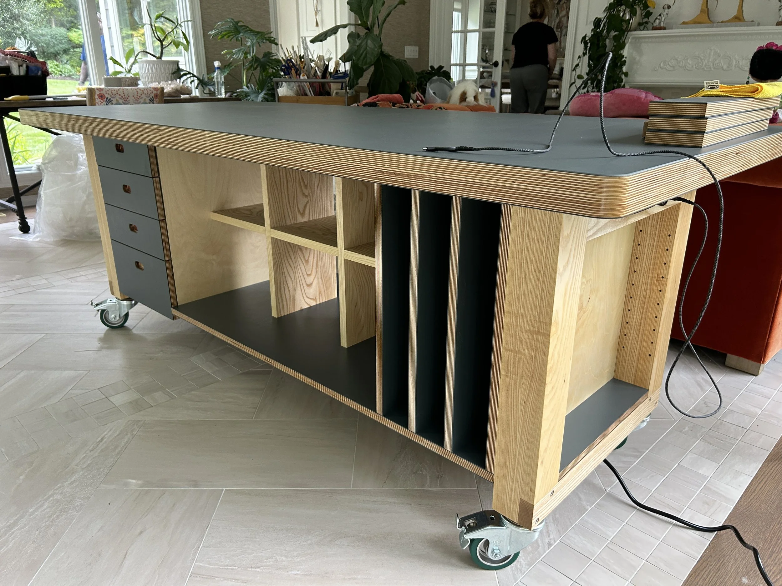 Schramm worktable - 6.JPG
