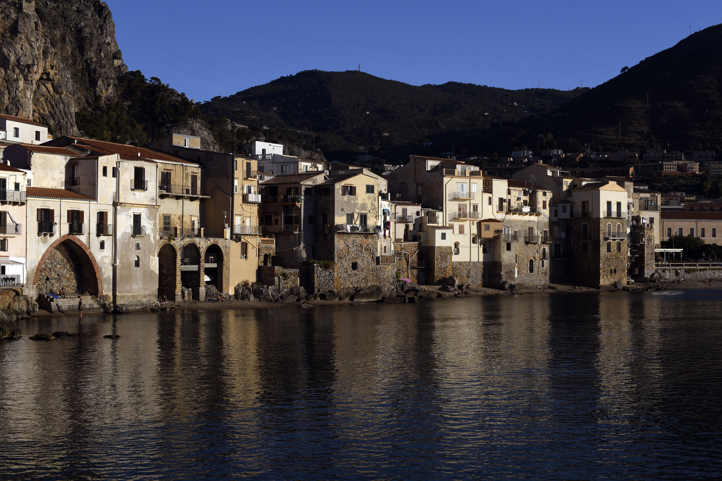 Cefalu_CJW7018.jpg