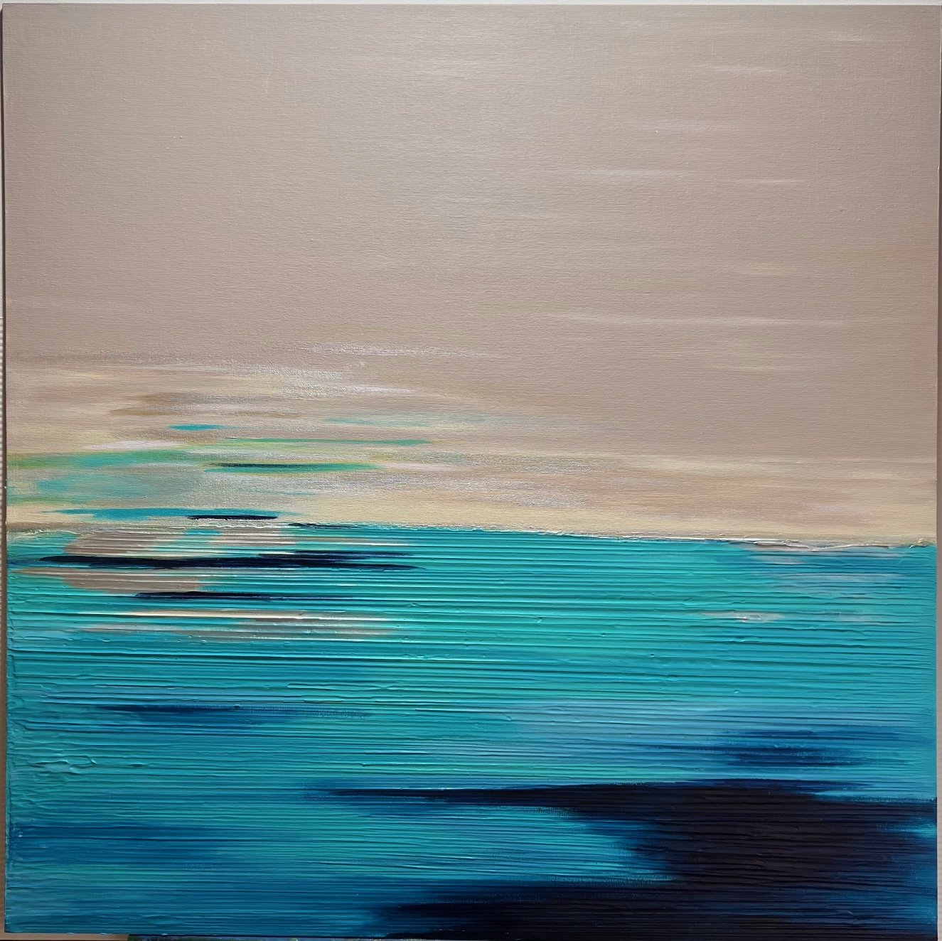 60 x 60 cms