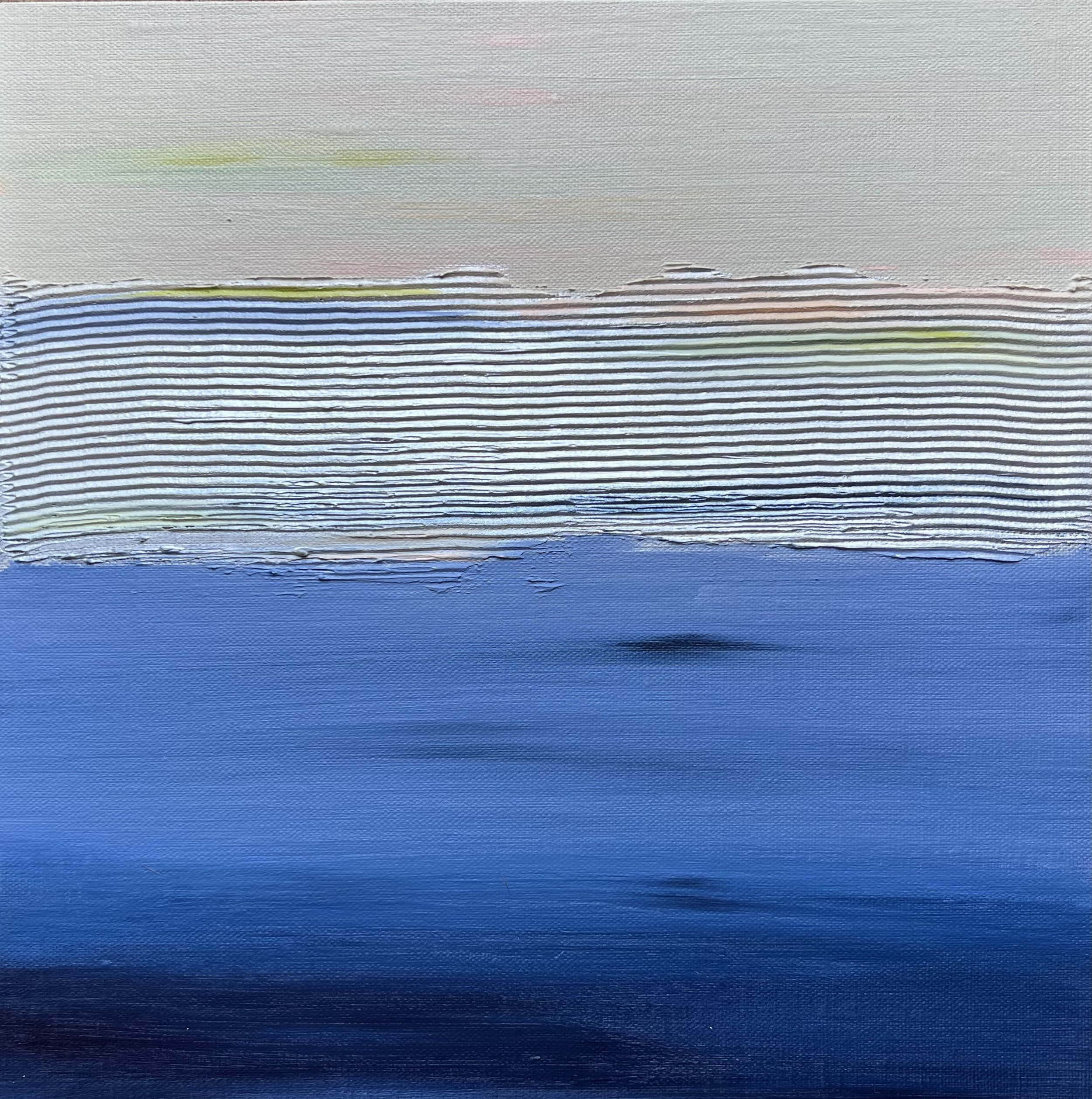 30 x 30 cms