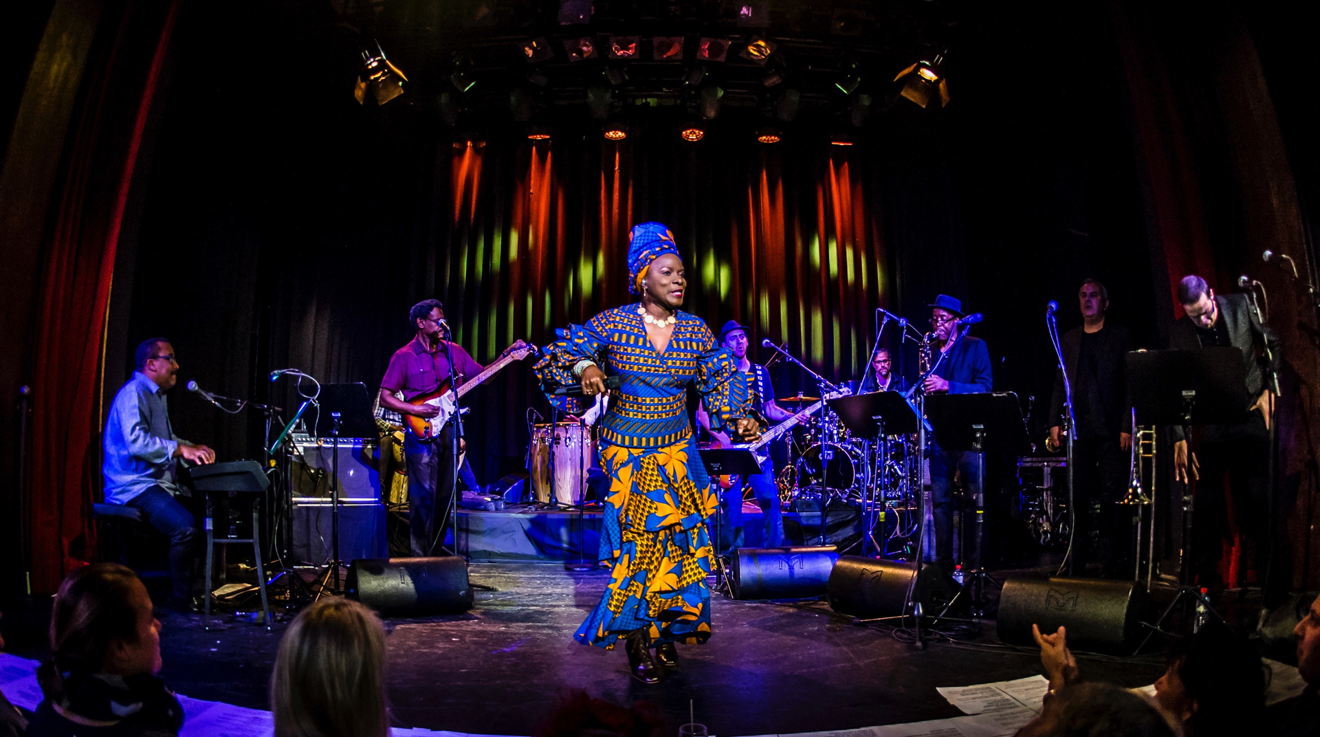 kidjo-salsa-subhero2.jpg