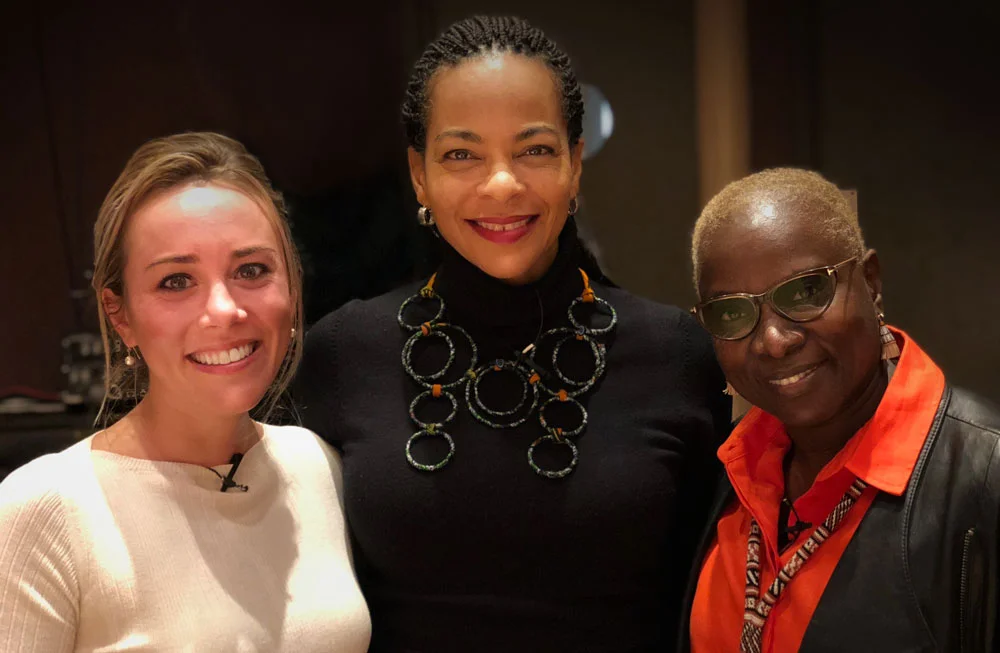 kidjo-harvard-group-photo.jpg