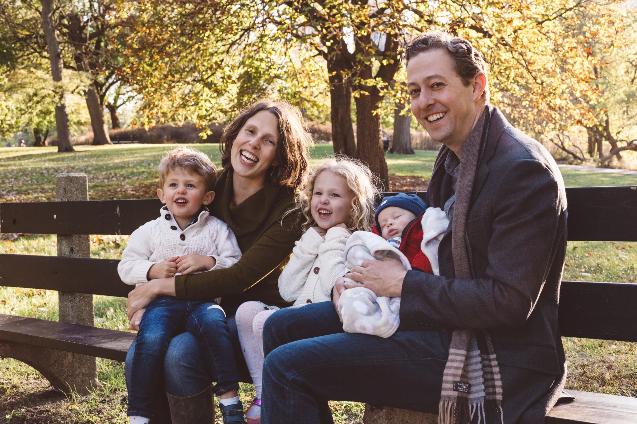 Sabrina-Eric-Family-7575.jpg