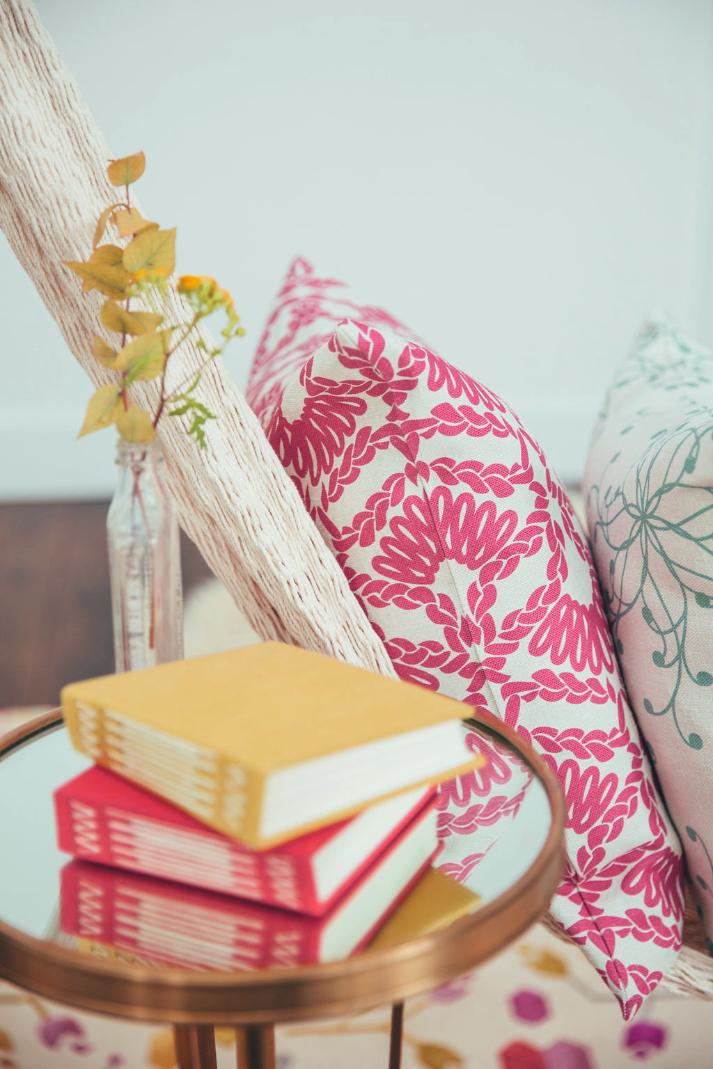 crochet_peony_room_01.jpg
