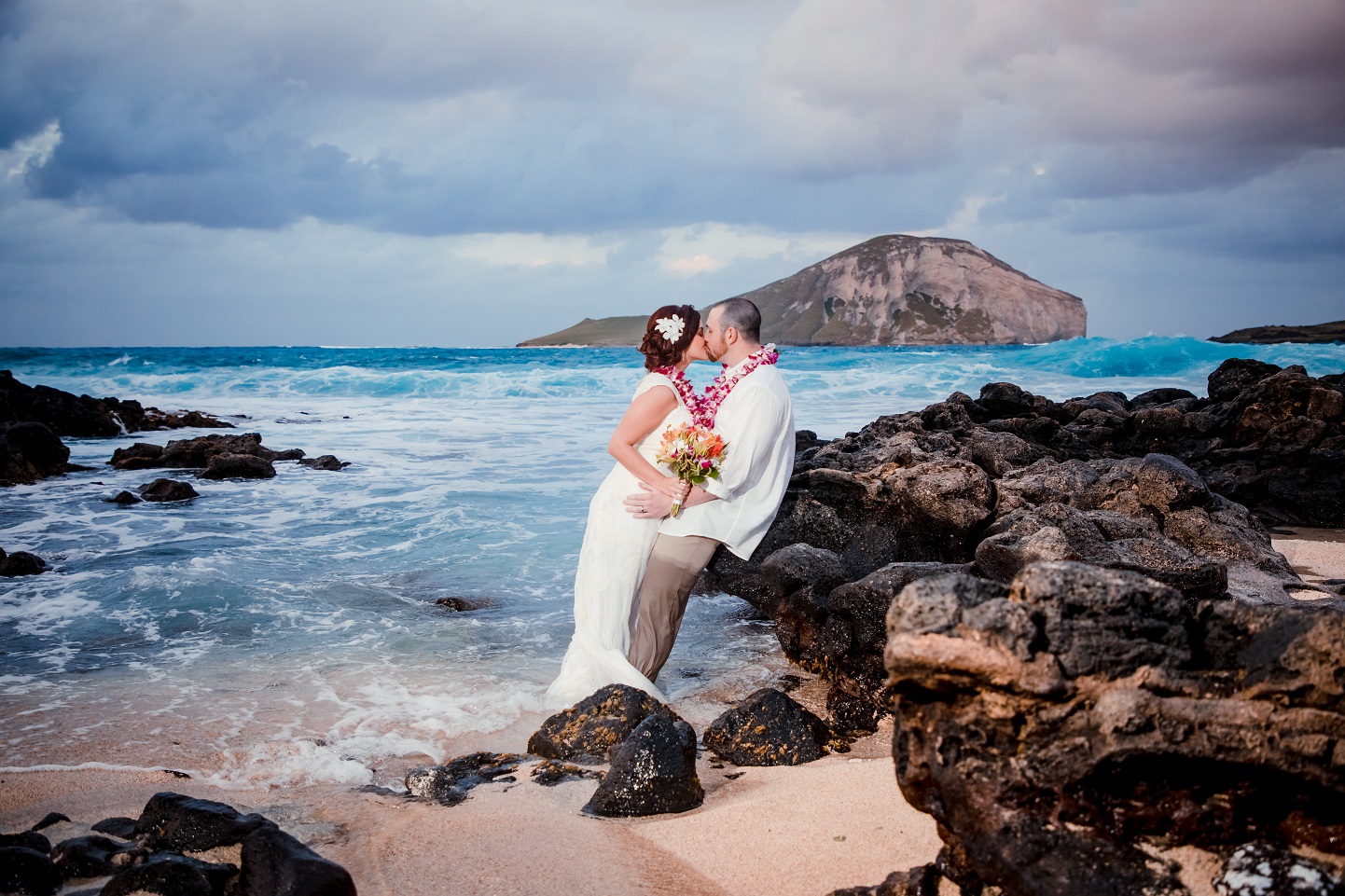 Hawaii Destination Wedding Photographer Lightness Photography