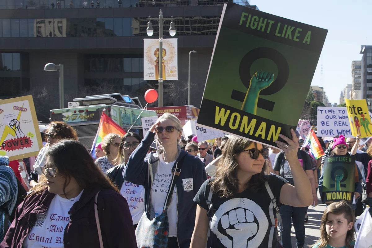 fight_womanWeb.jpg