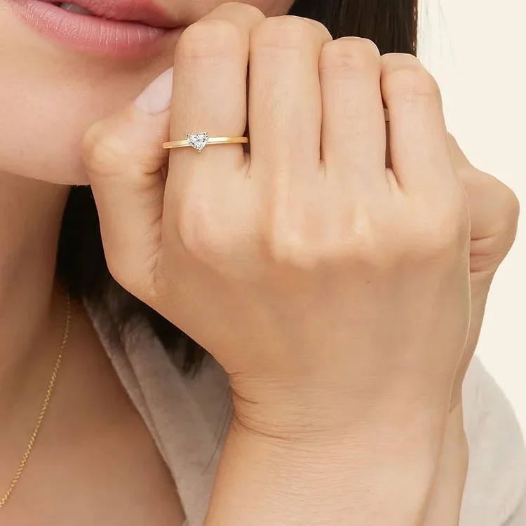 lab grown diamond heart ring