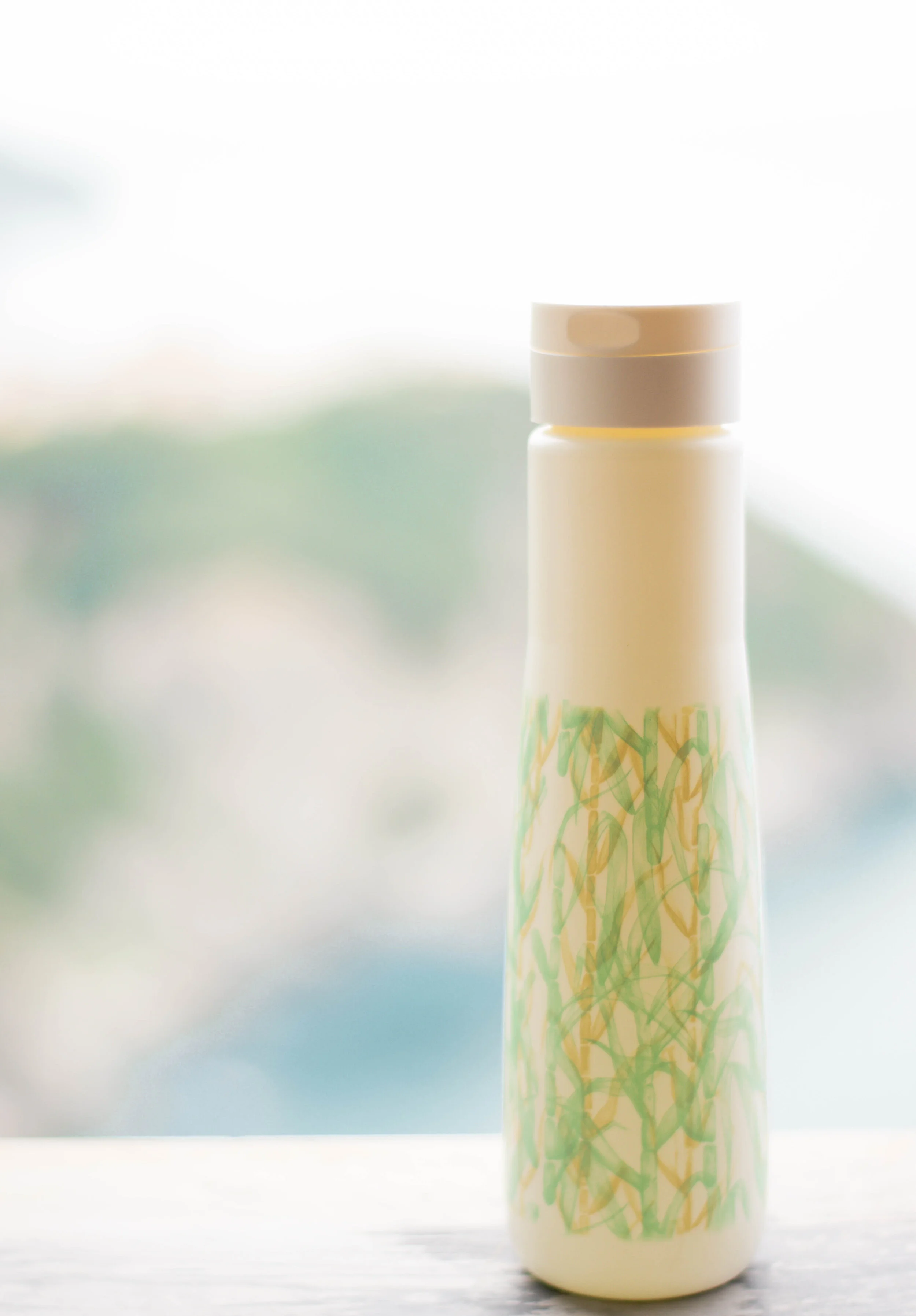 Yuhme Sustainable Water Bottles Made From Sugarcane — The Honest Consumer