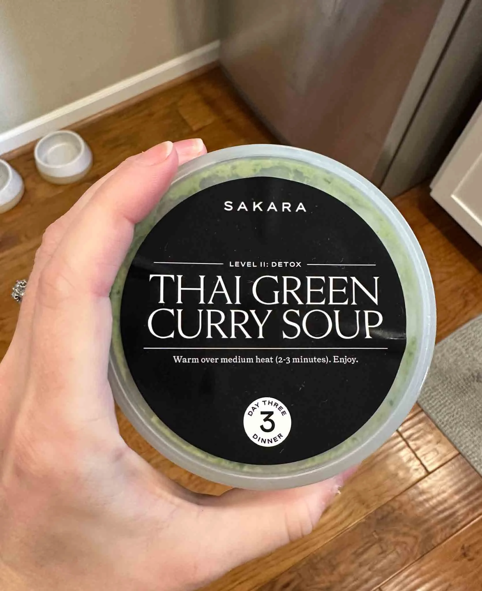 sakara detox thai green curry soup
