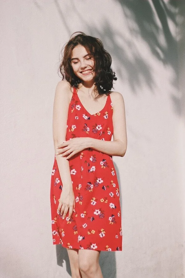 10 Sustainable Spring & Summer Dress Brands for Eco-friendly Style