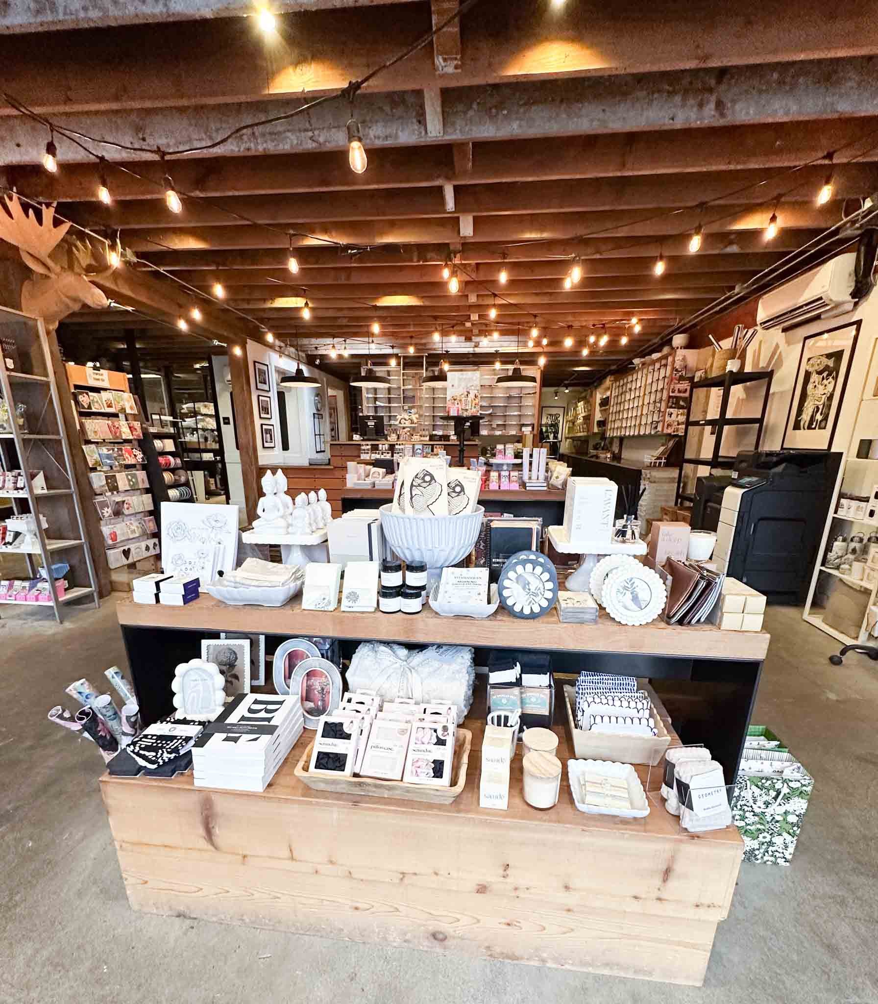 sip & ship seattle greenwood store