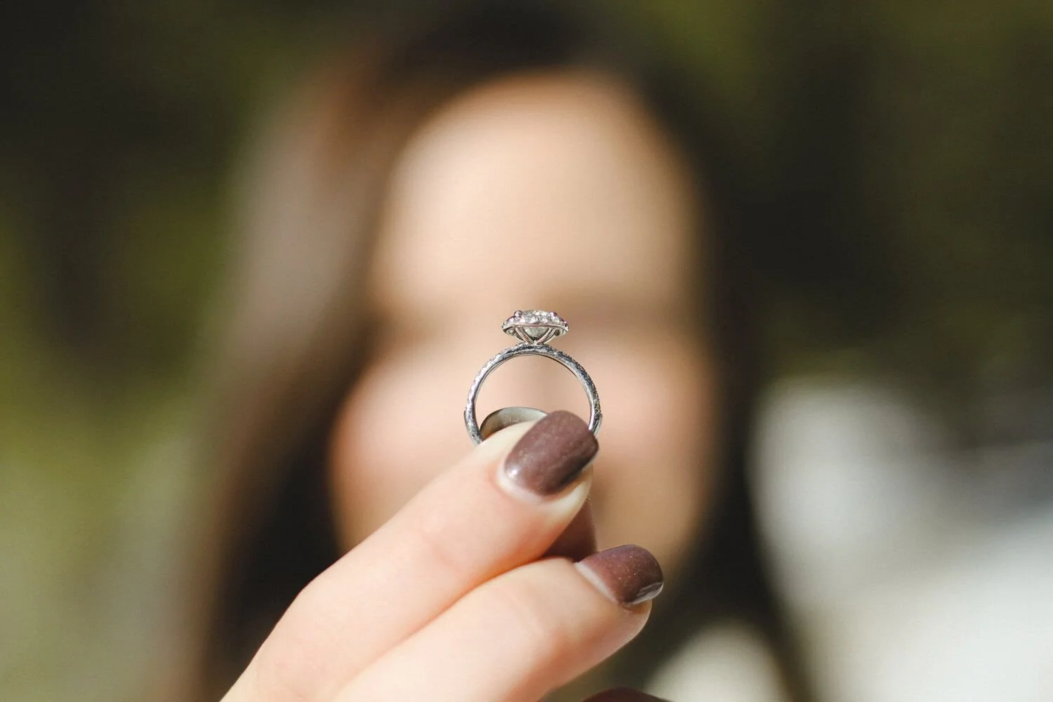 A Guide to Lab Grown Diamond Jewelry & Engagement Rings