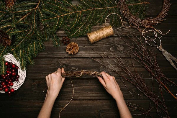 7 Ideas for DIY Zero Waste Christmas Decorations