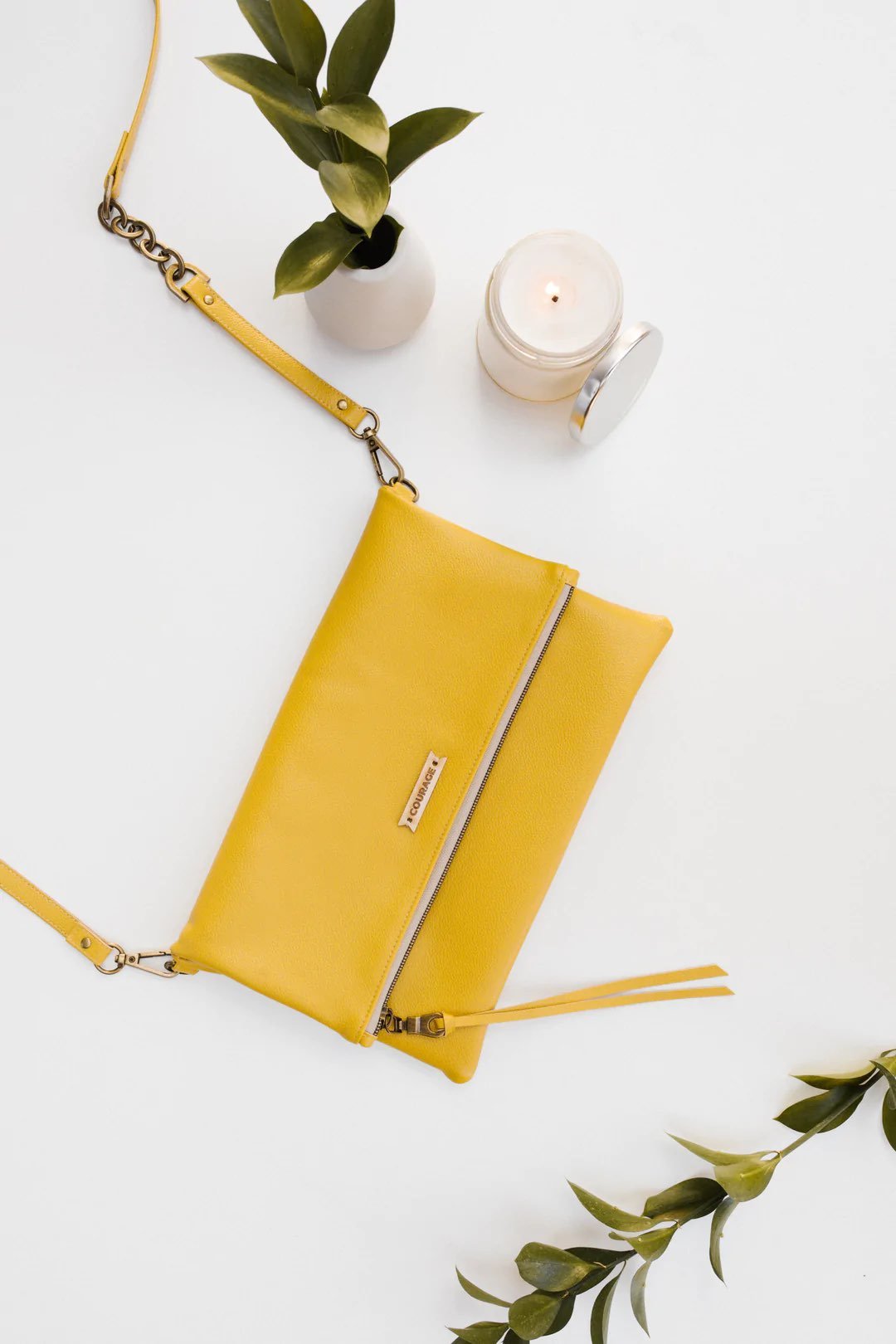 Hjælp næve leninismen 15 Sustainable Fashion Accessories for Summer — The Honest Consumer