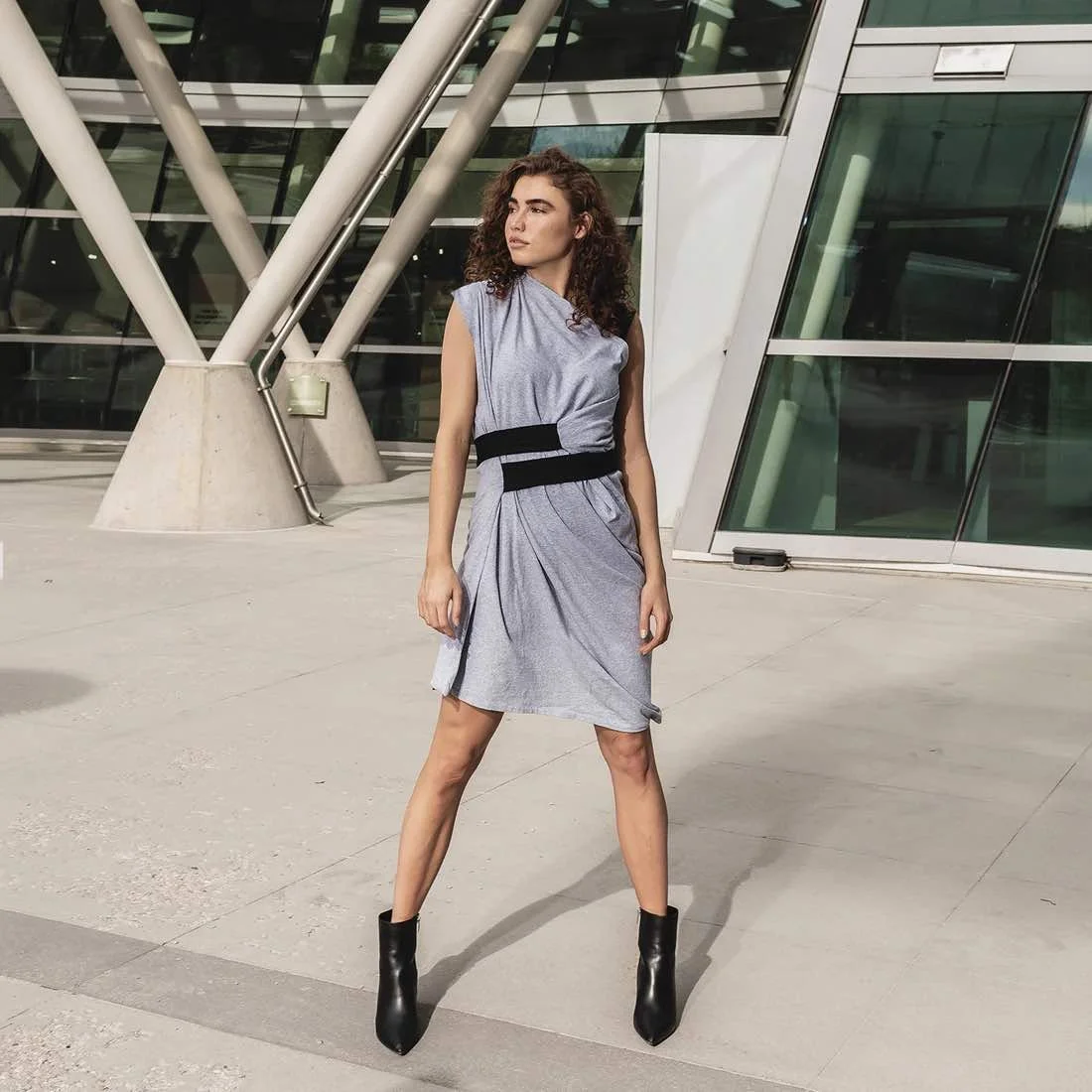 What to Wear on Earth Day? Sustainable Outfit Ideas — The Honest Consumer