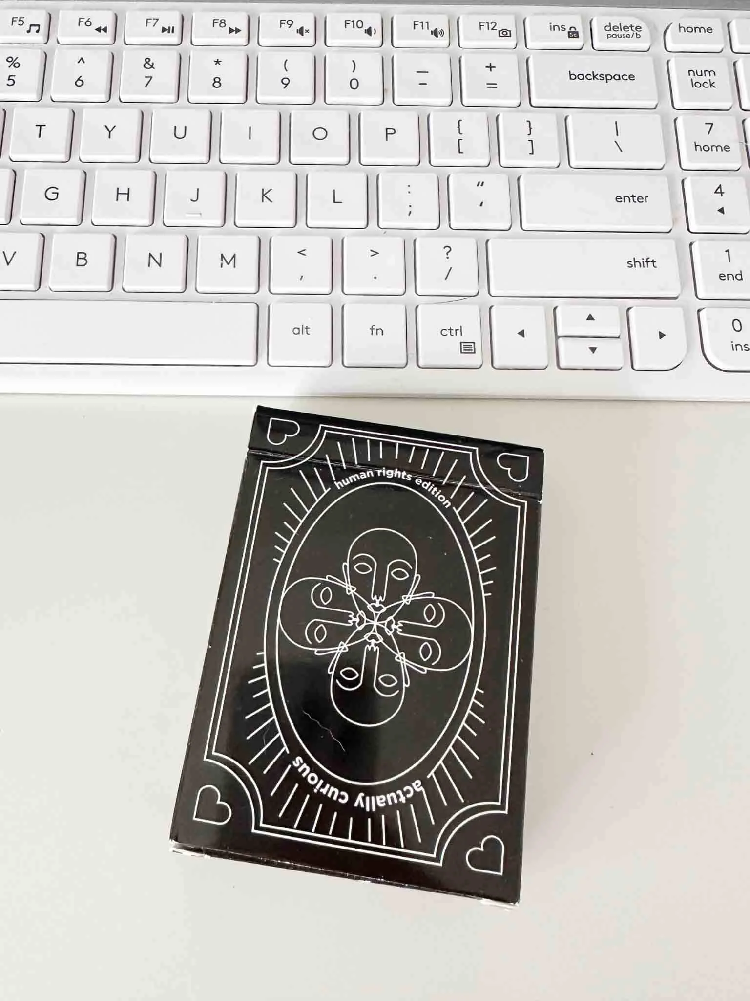 13 Sustainable Corporate Gift Ideas for Mindful Gifting