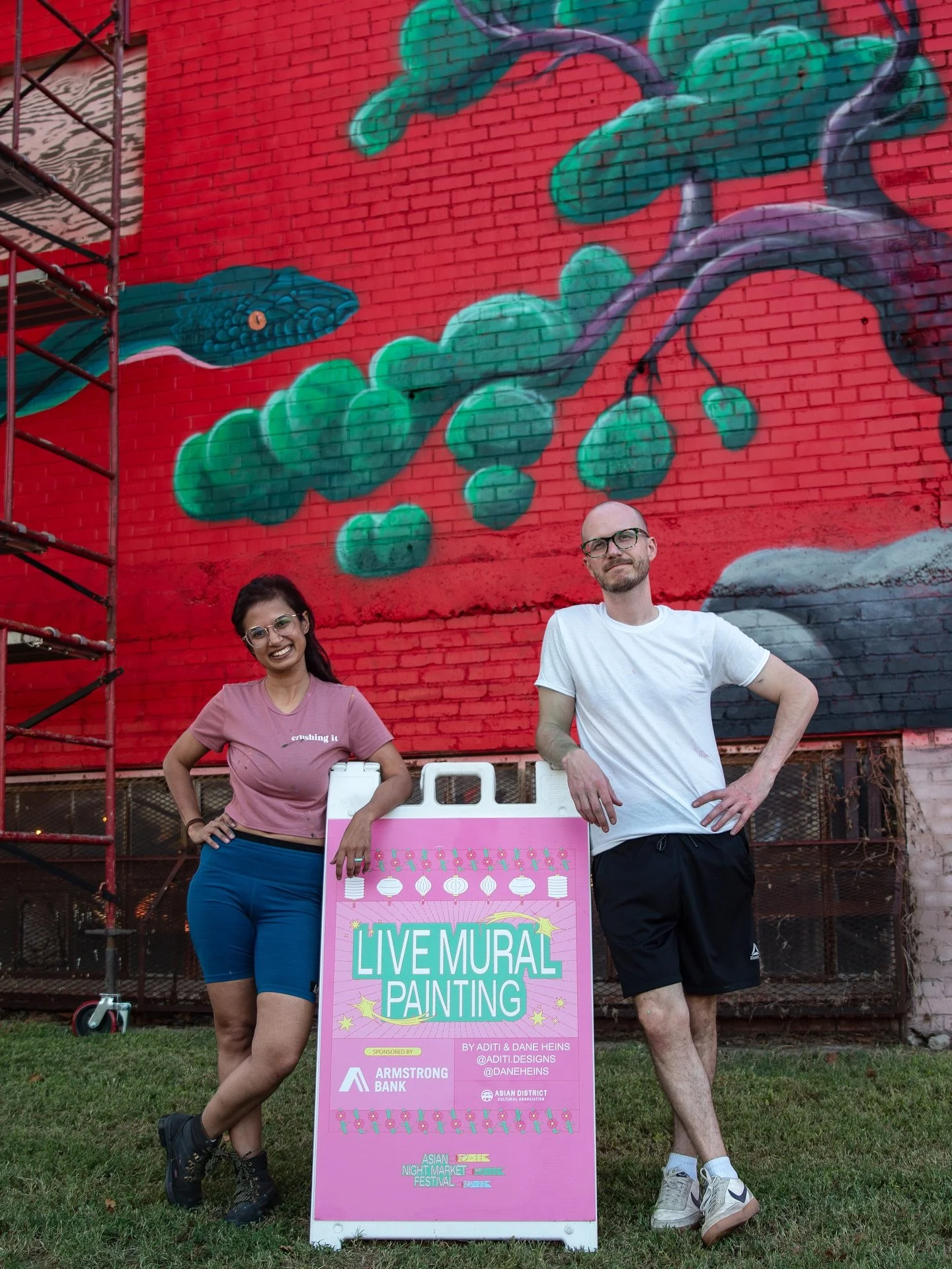 🐍 YEAR OF THE SNAKE 🧧 We had the incredible honor of live painting a mural featuring a snake during the amazing @asiandistrictok Night Market Festival! Participating in this festival meant the world to us, and it was wonderful to see so many Oklaho