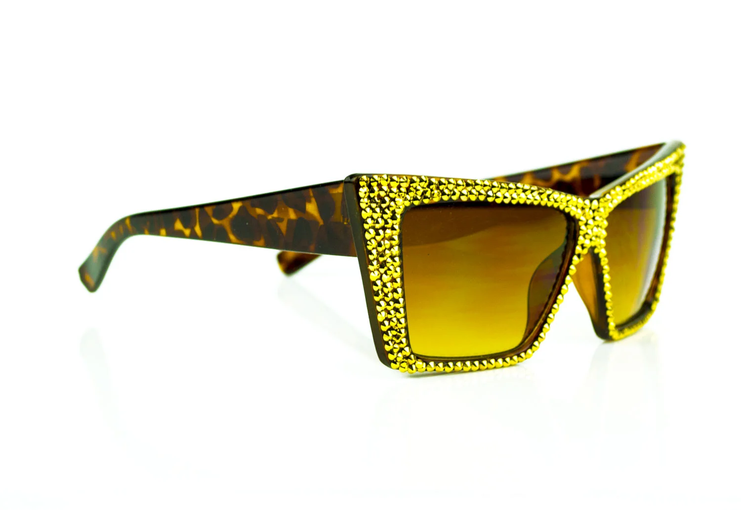 MM_00008-GLD-SL.jpg