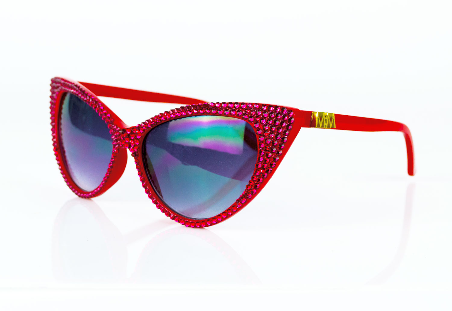 MM_00005-RED-SL.jpg