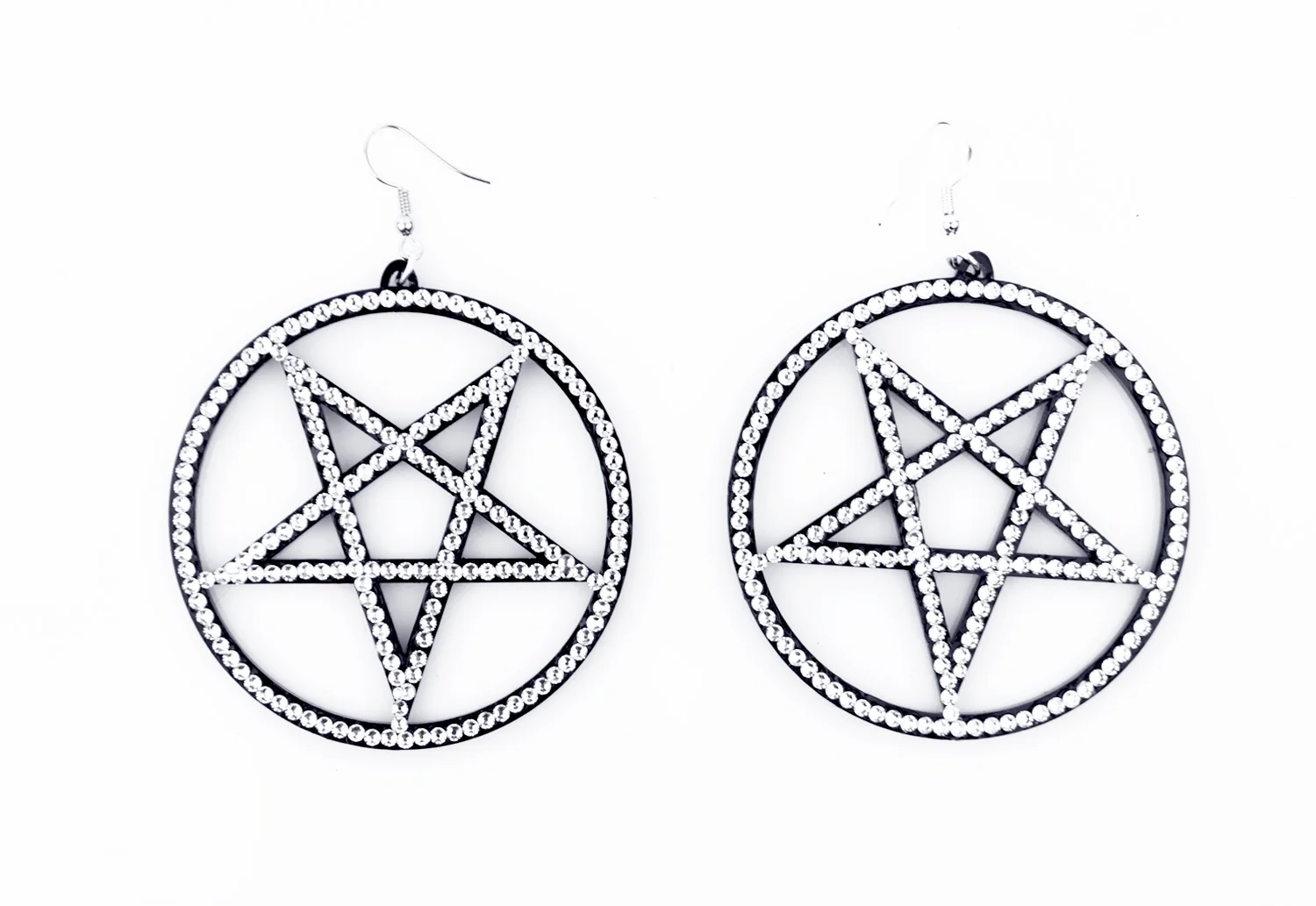 MM_BurstCollection_Product_whiteinvertedpentagram.jpg