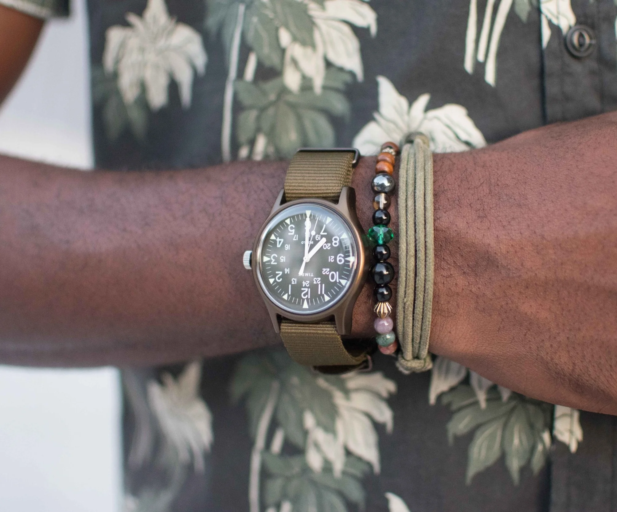 Transitioning into fall with the @Timex MK1 aluminum wrist watch. Peep the domed lens š¾š®ā 