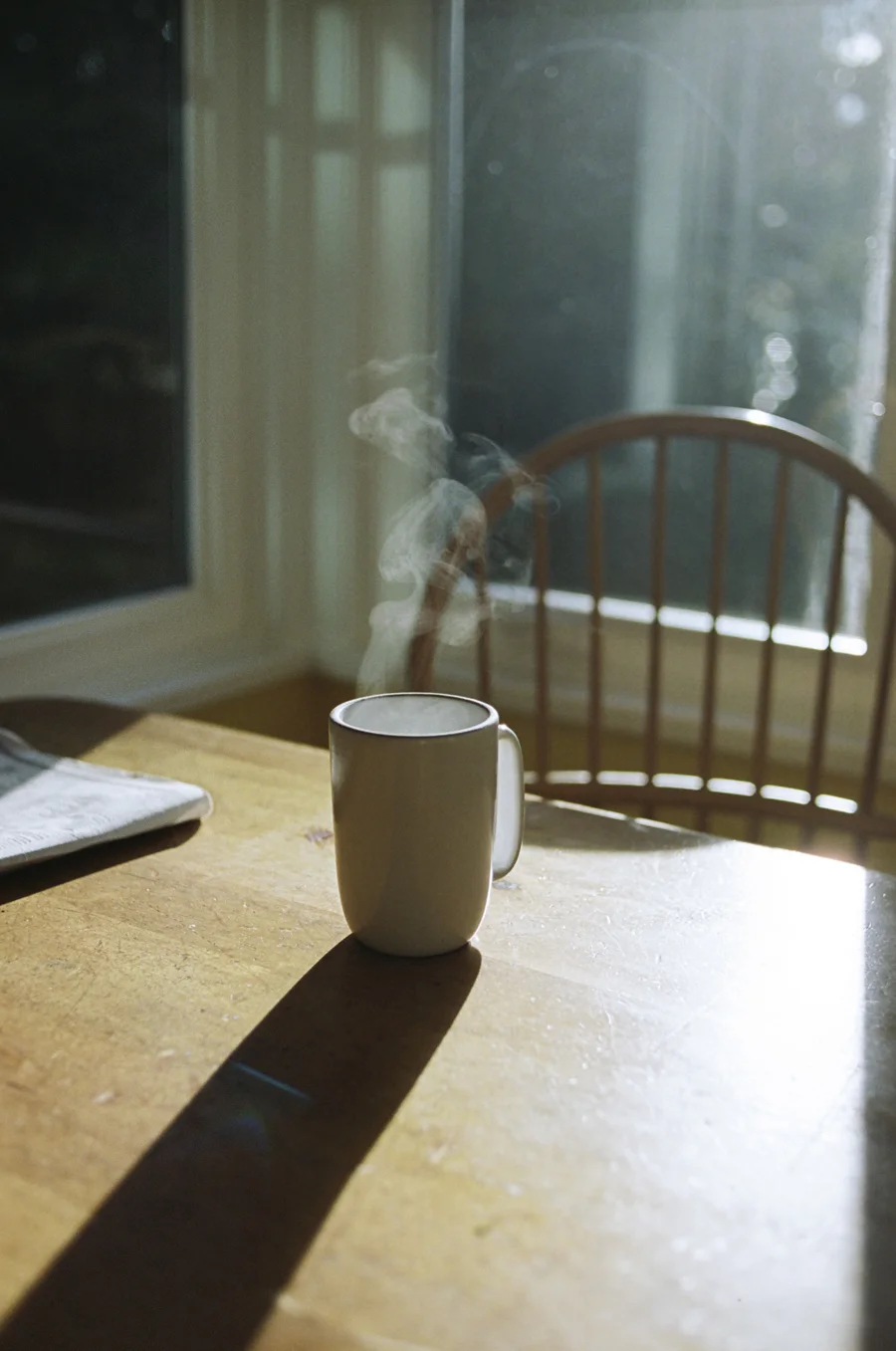 TheSleepShirt_Mood1_Fall2014_JennileeMarigomen_LR.jpg