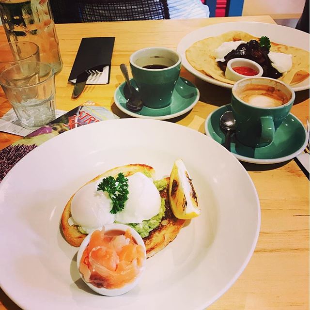 We're glad you enjoyed your smashed avocado, @malfawltytowers! Thanks of the pic :) #avocado #brunch #breakfast #newzealand #wairarapa #cafe #nzcafe #greytownvillage #eggs