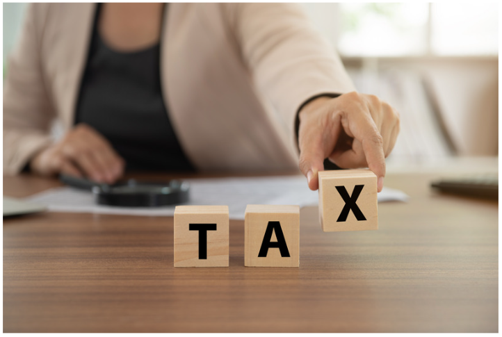 ATO warns businesses to be on top of fringe benefits tax as lodgement deadline looms