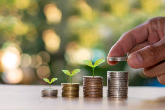 Planting Seeds for a Prosperous Future: The Powerful Advantages of Long-Term Investing 
