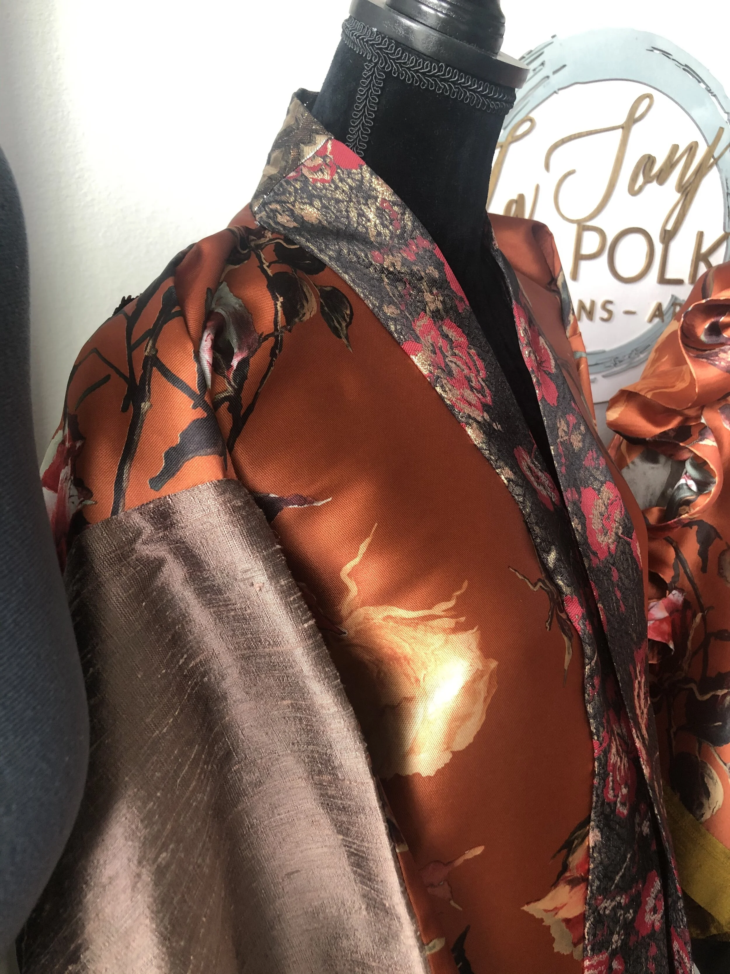 68563C7D-8D0B-464C-BDBF-EF212FE4938A