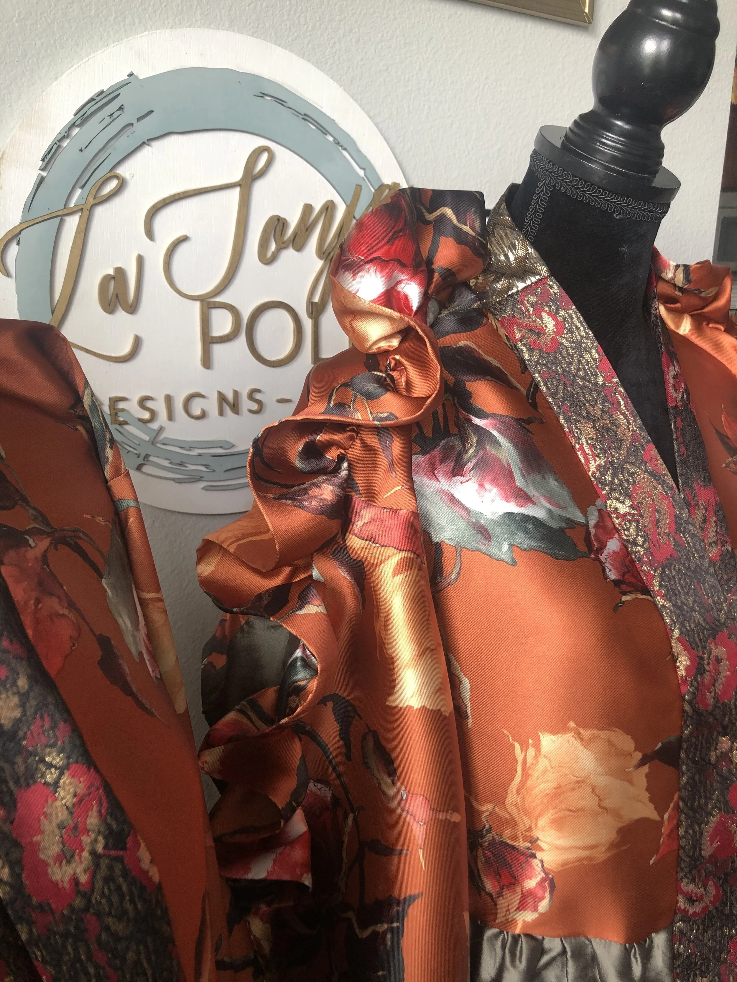 AF61CB01-D8FA-470B-99D6-747AEB09BB4E