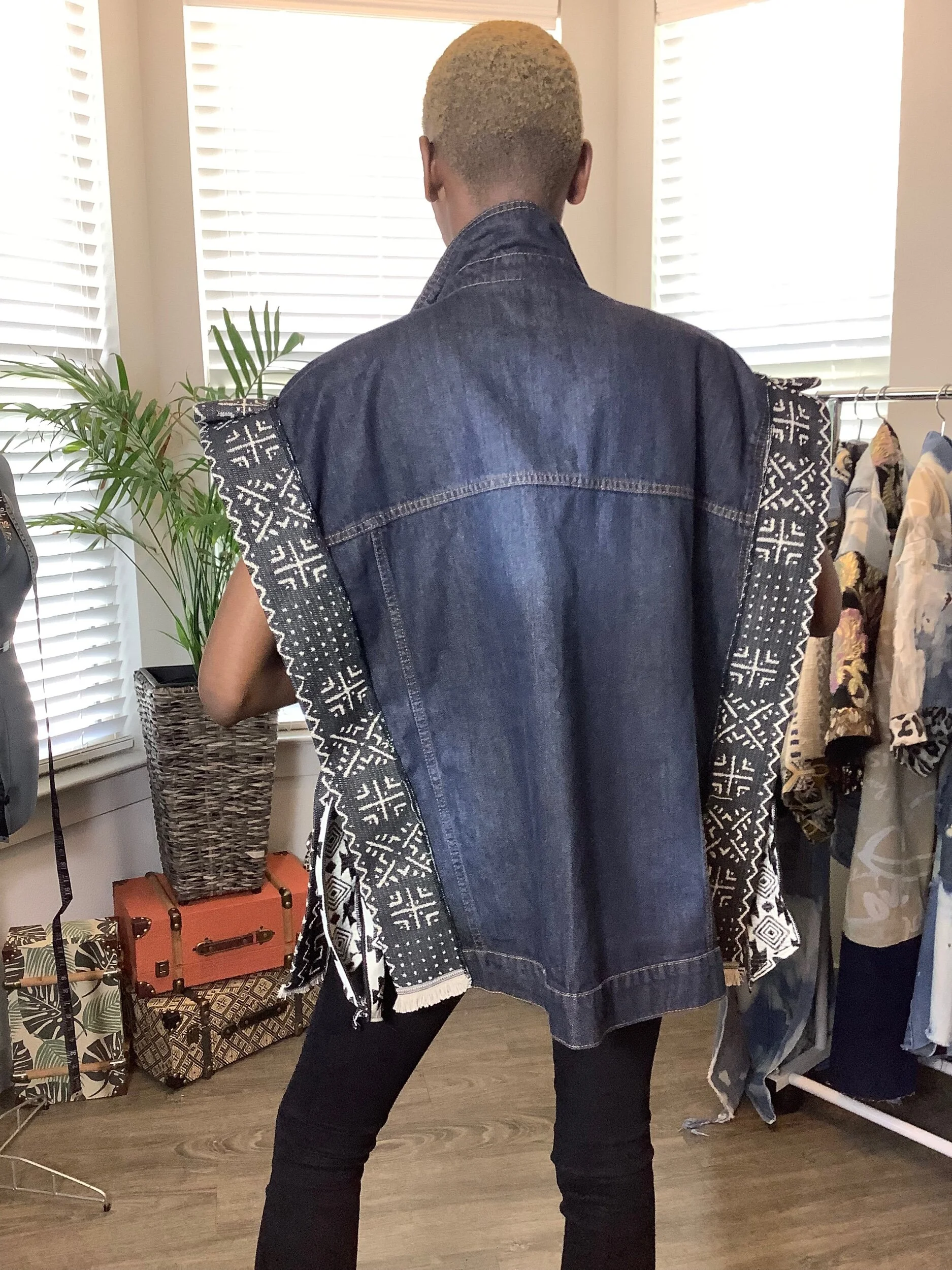 915BFAD6-4220-43D8-88F8-D6DAD75678B4