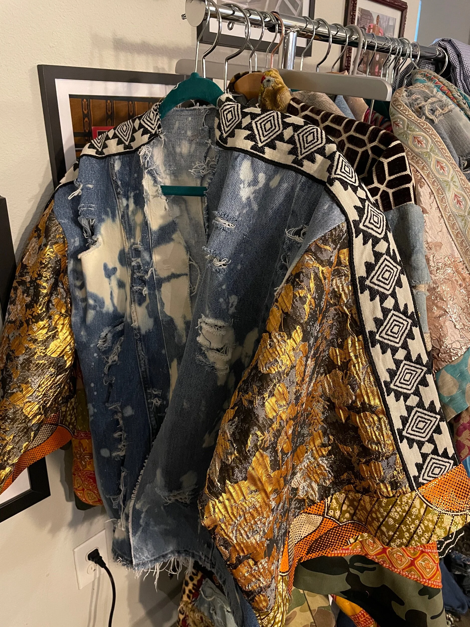 7DFA03E3-D325-4CE8-B741-DD4957CE2DD5