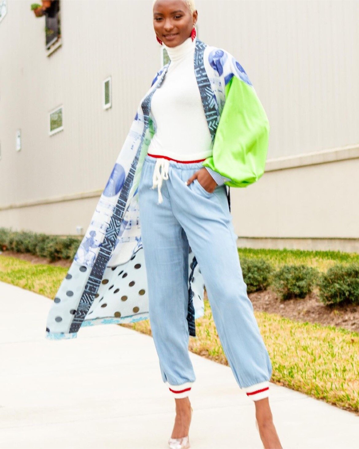 EF5F9D22-2B1A-4E95-BD2F-B745C9D703C1