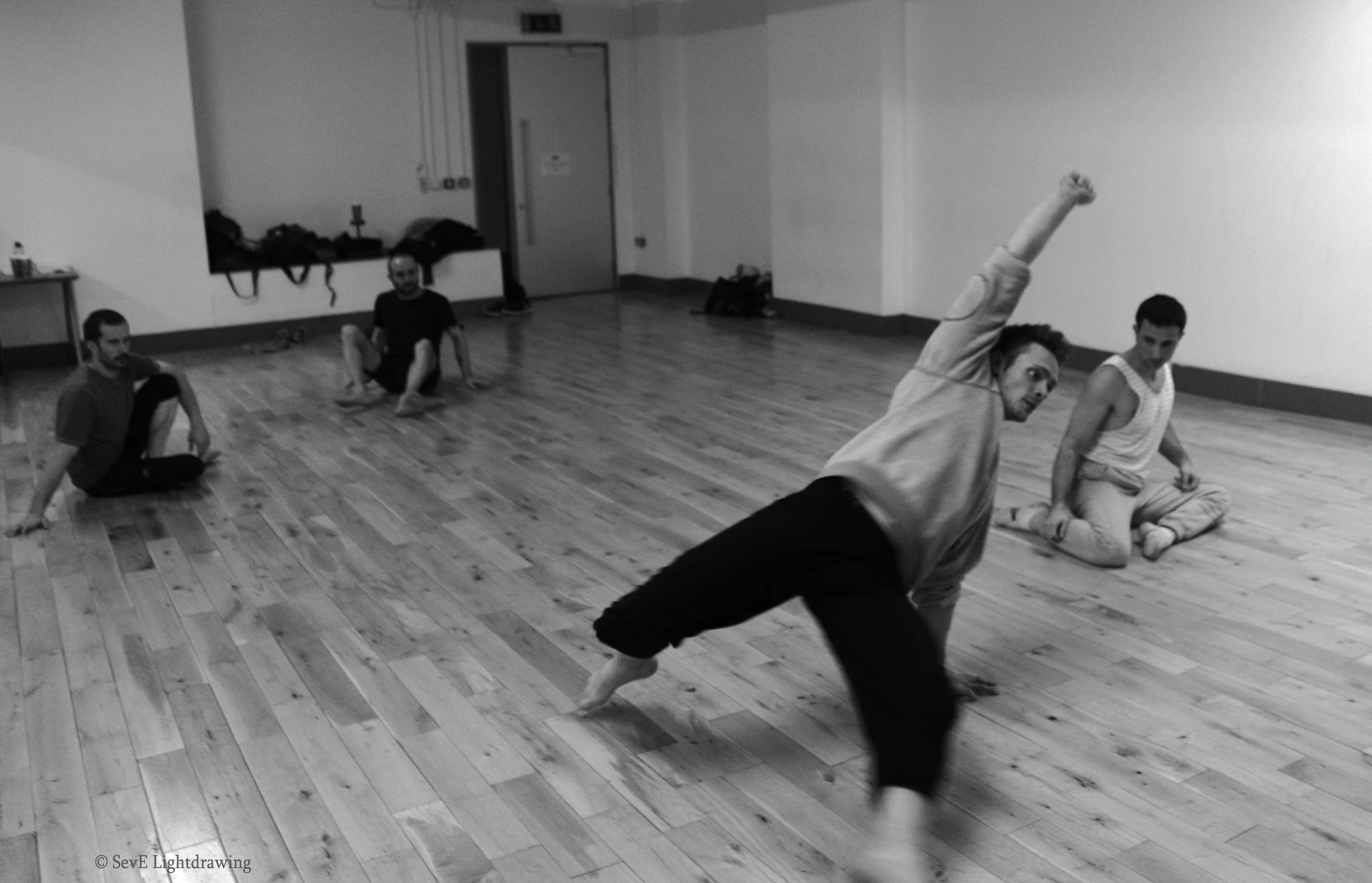 Mika Balanced Creation 35BW -s.jpg