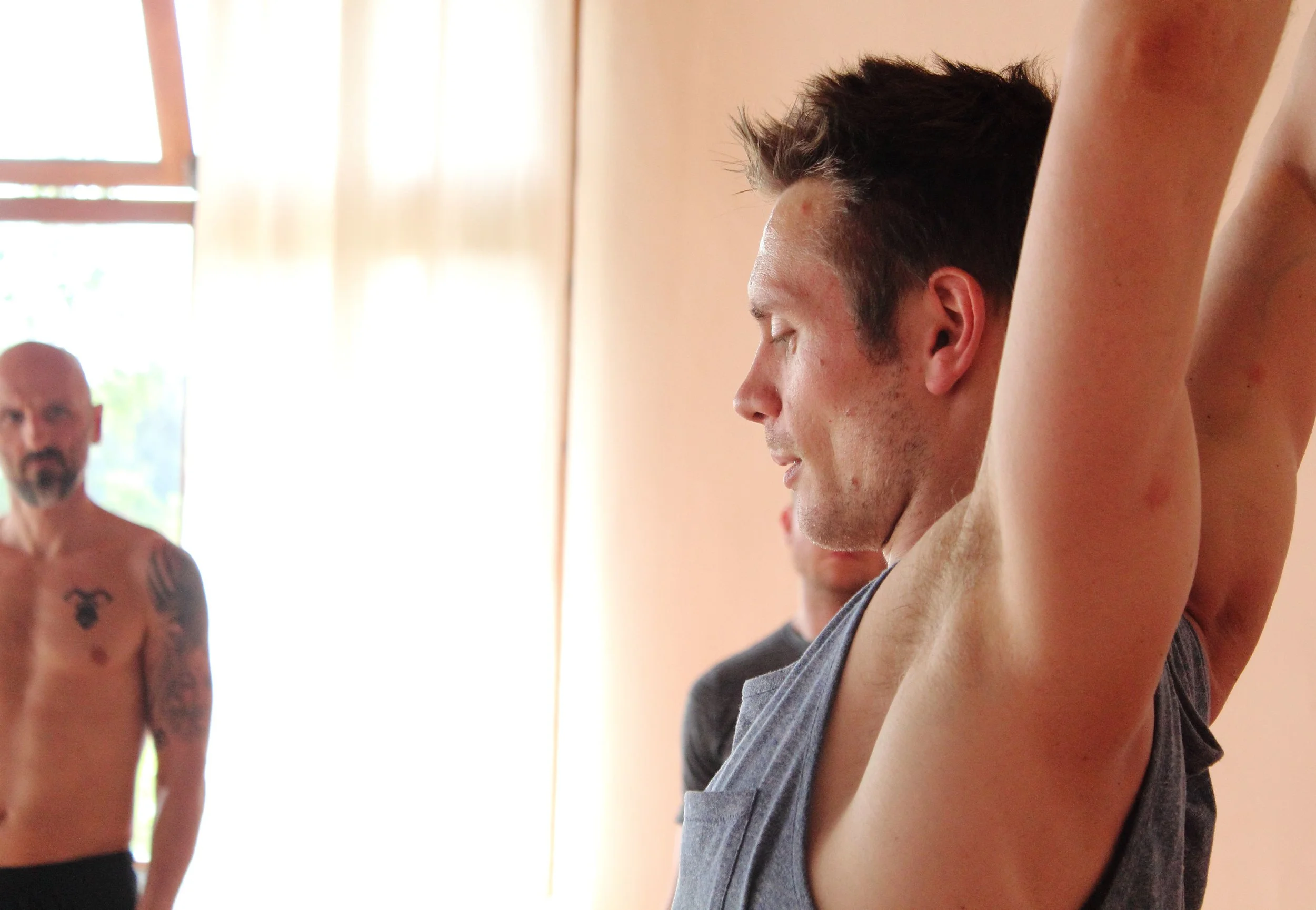 Inertia Retreat Saturday Afternoon_Mikael Handbalancing_Seve_6.jpg