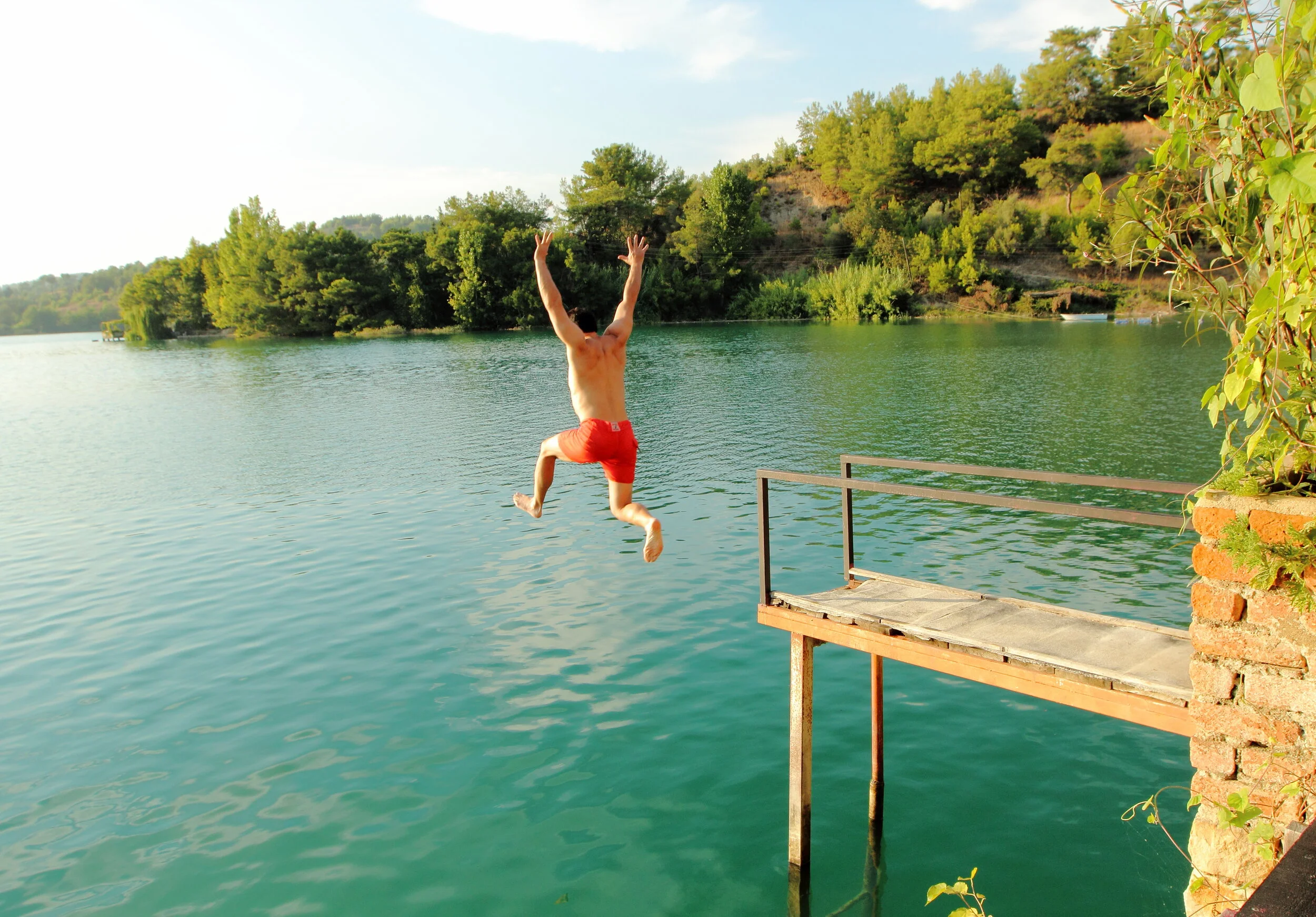 Push Retreat - Lake 22.JPG