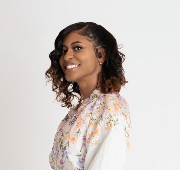 Raeann Campayne 