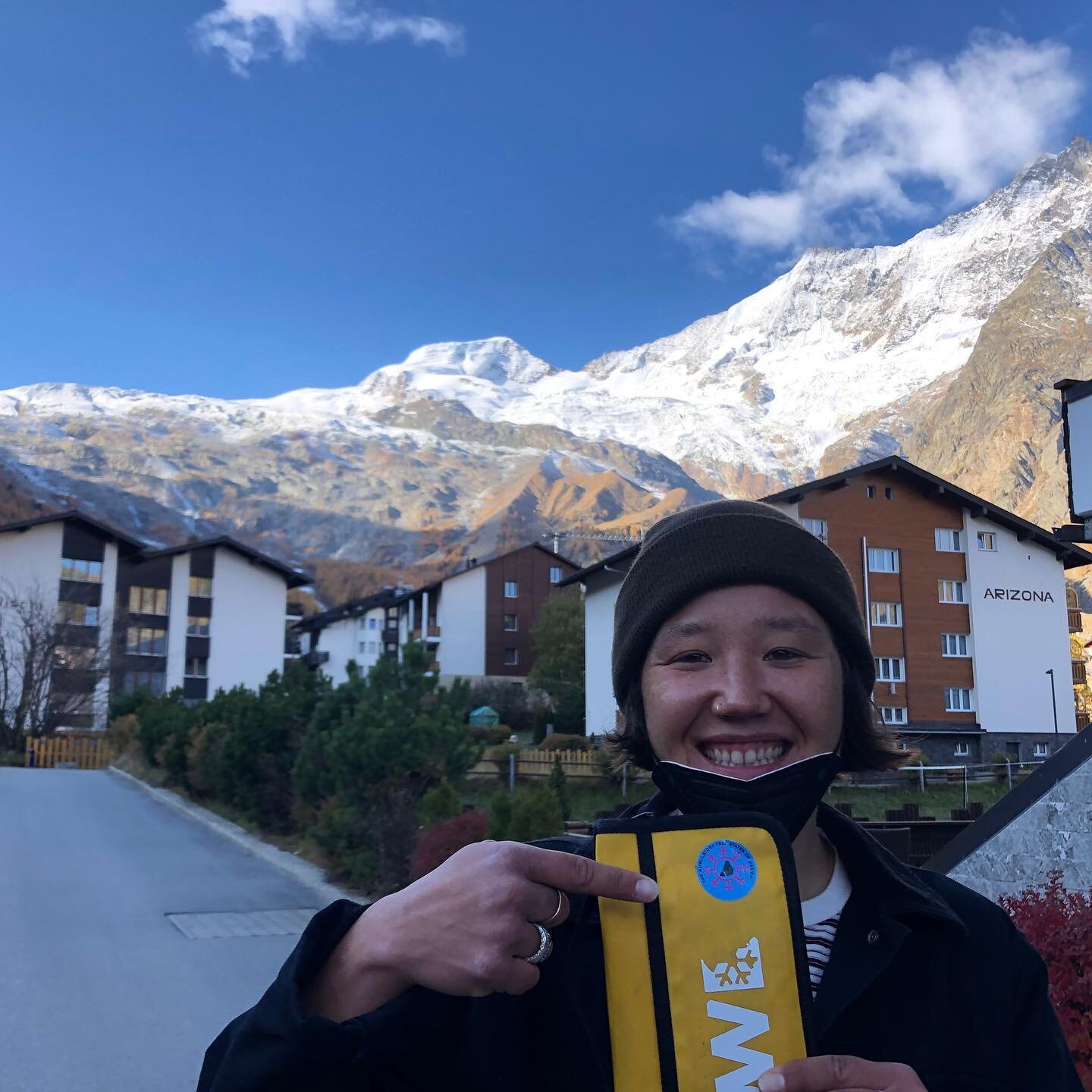 @callanthegreat is representing Obsidia while coaching the US Paralympic snowboarding team in the Swiss Alps! 
Callen is an activist for climate and native issues and was the first Alaskan native to be on the US snowboarding team.

As an enthusiastic