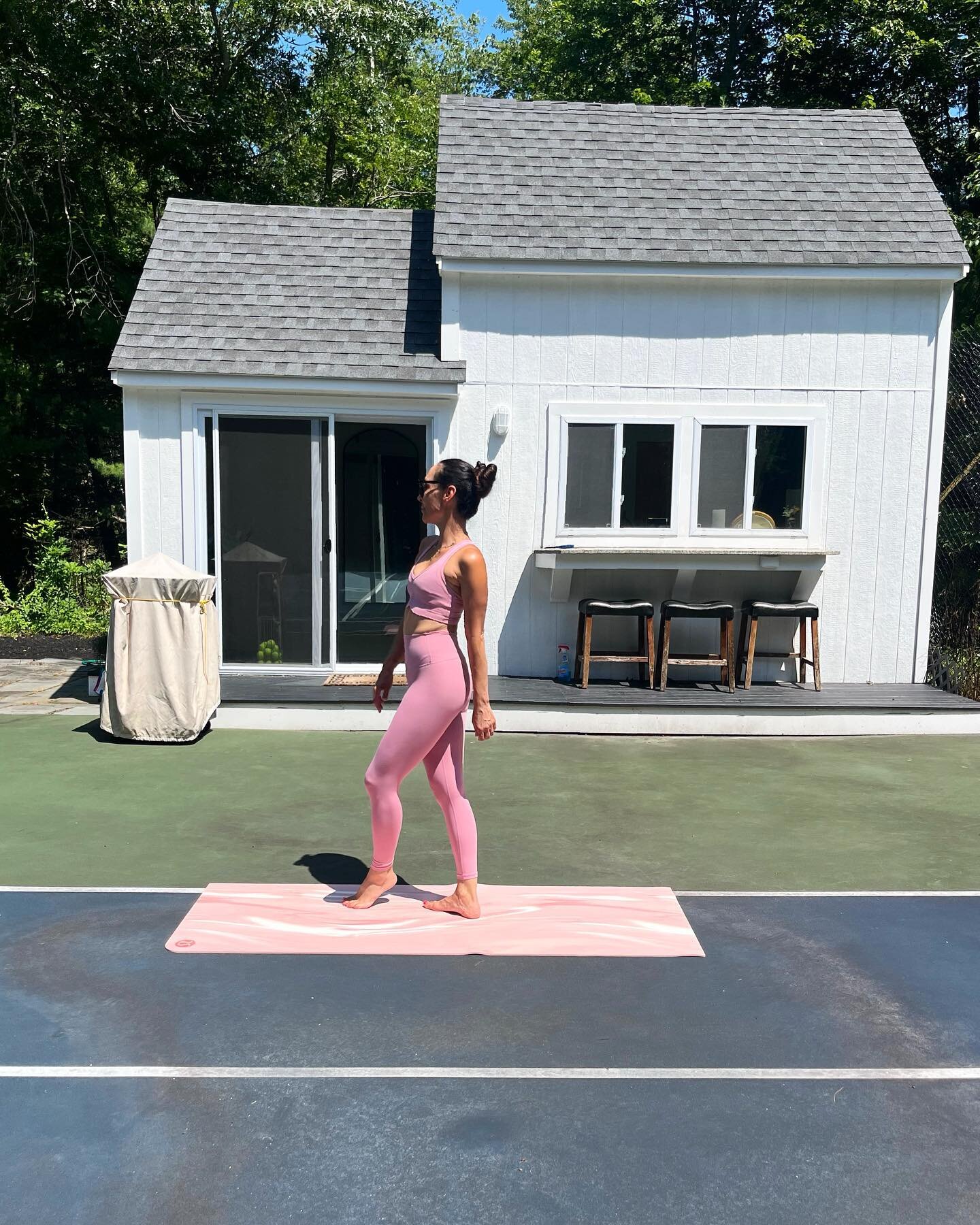 💗A pop of pink in my latest @splits59 gear! I'm utterly obsessed with their new ballet-inspired capsule - it's a barre lover's dream! 🩰💖

Thrilled to be partnering again with @splits59, an amazing brand that encouraged and supported me so much whe