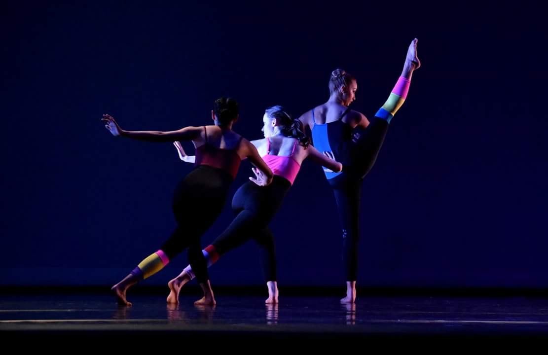   Colors   Choreography :  Ann Sanders  Photo by George Brown 