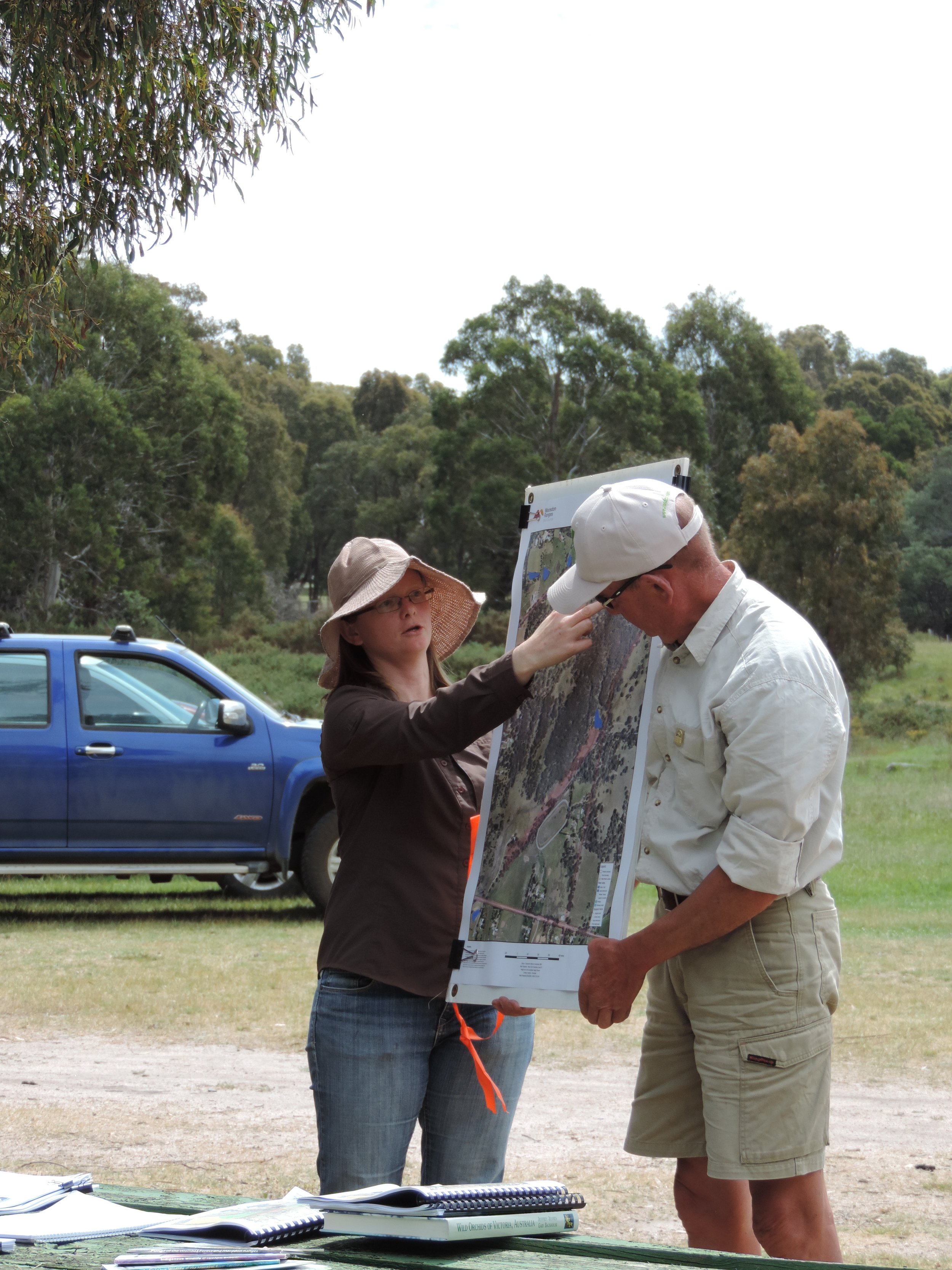1. FoBHR launch Nov 2014 Peter Sporle Pipers Creek Landcare and  Michelle Patrick MRSC .JPG