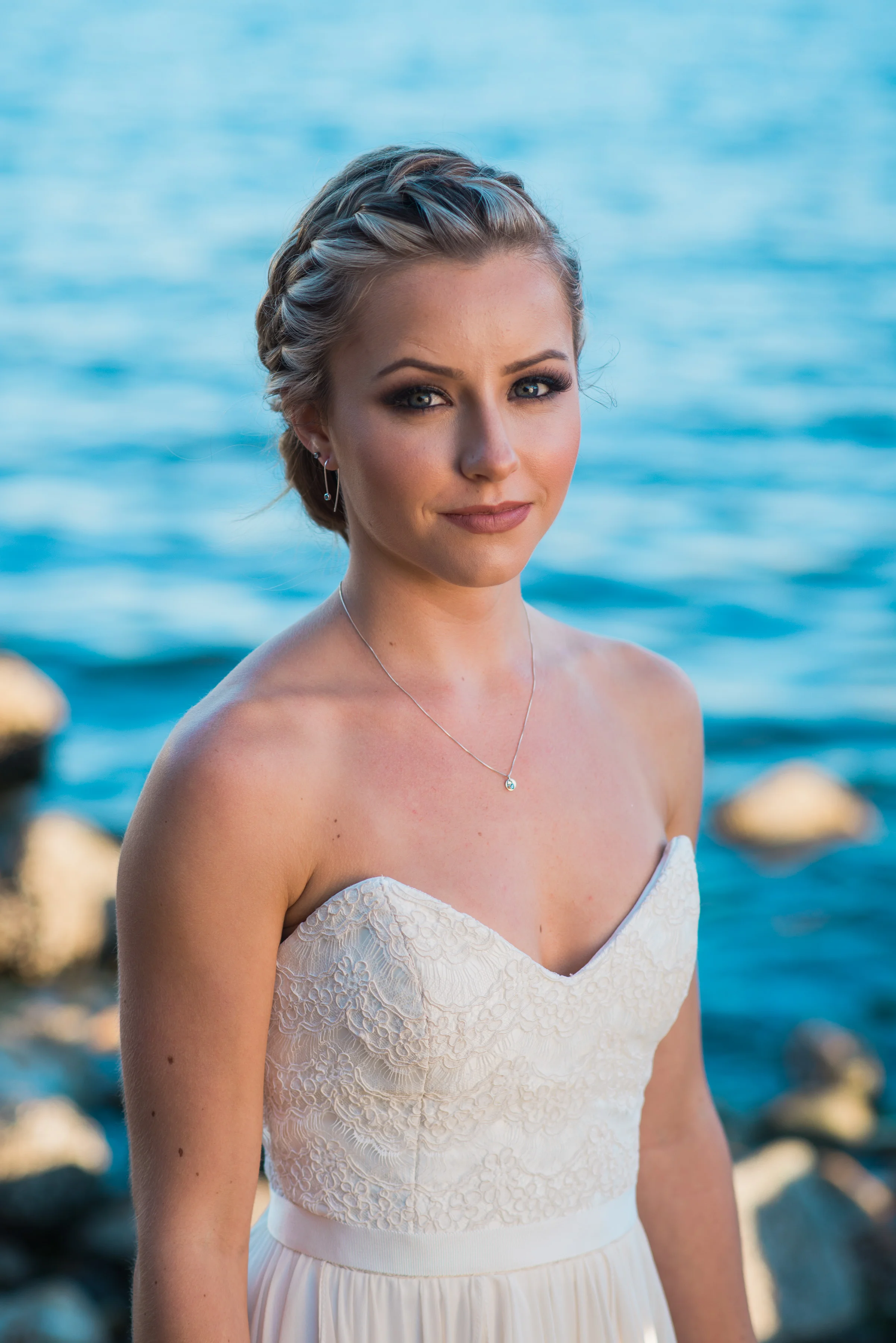 Tianna-Tran-Vancouver-Wedding-Makeup-Artist-Bridal-003.jpg